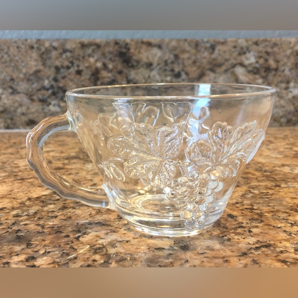 Vintage Anchor Hocking Clear Grape Punch Cups - Picture 5 of 12